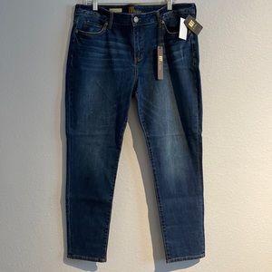 🆕👖Kut from the Kluth Dakota ankle skinny.